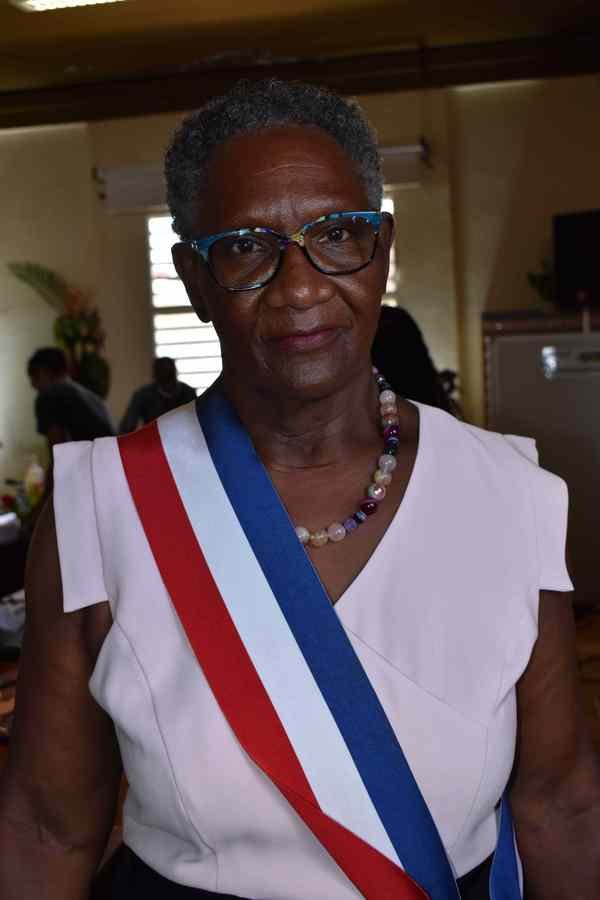 Angèle Serbin